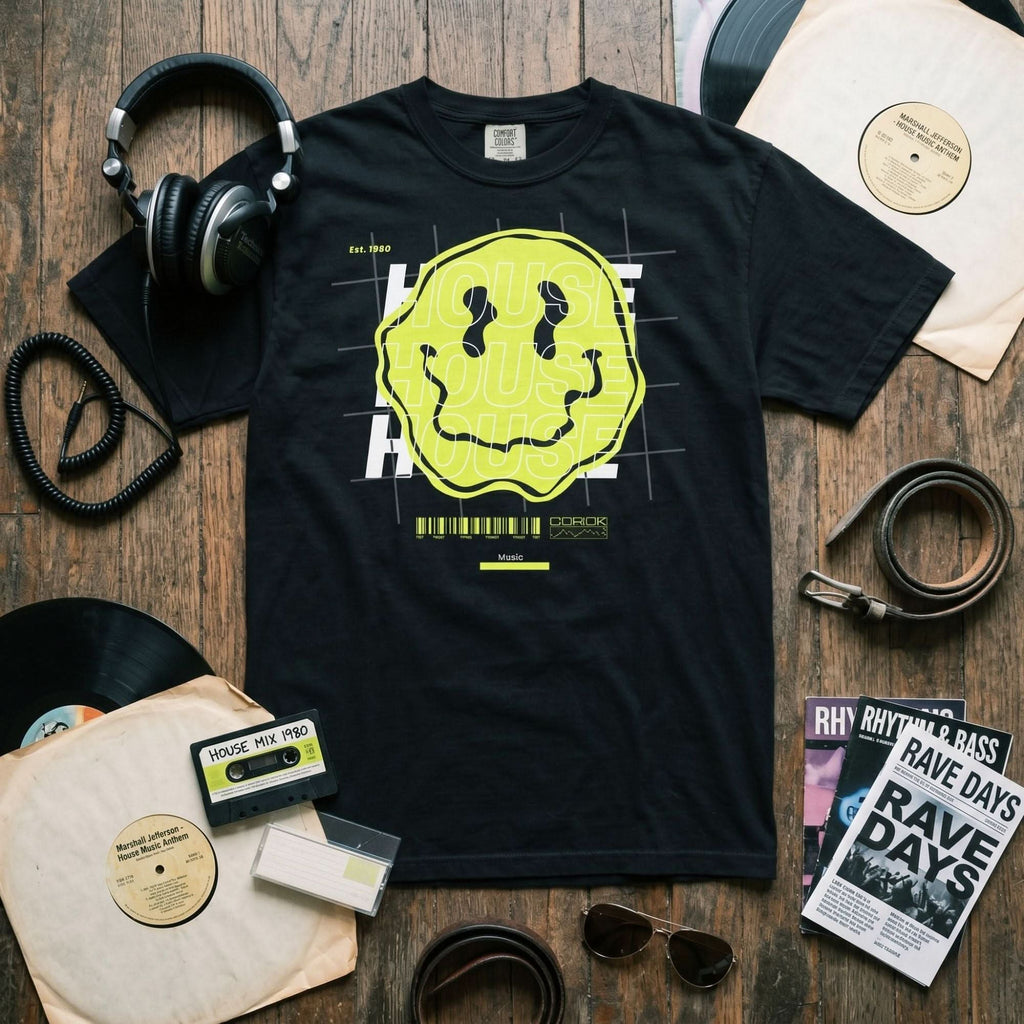 Smiley Distorted Tee